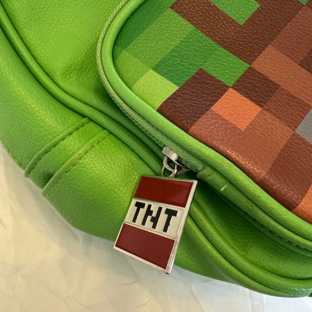 Minecraft Creeper mini backpack - Picture 3 of 11